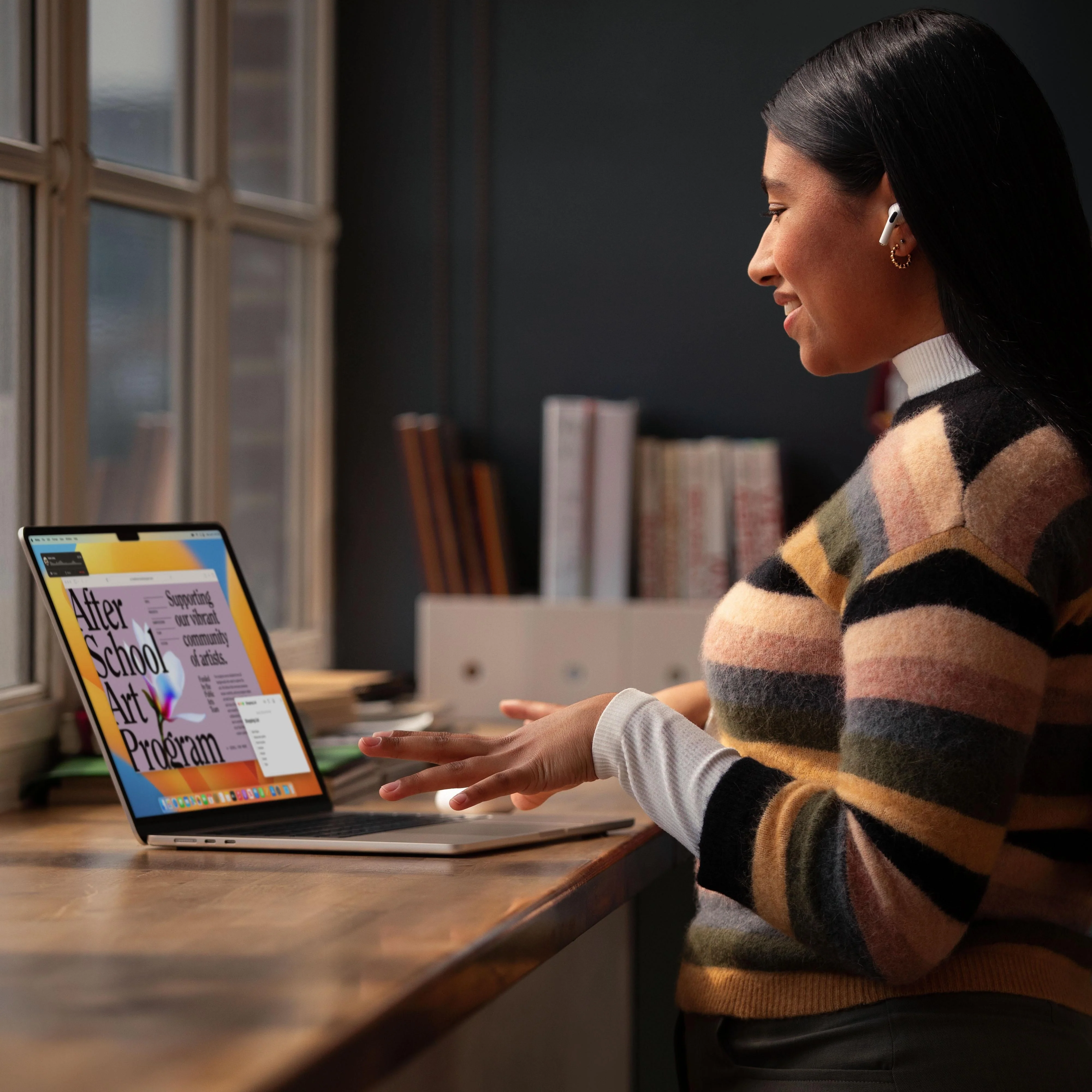 15-inch MacBook Air: Apple M2 chip with 8‑core CPU and 10‑core GPU, 256GB SSD - Starlight - Image 11